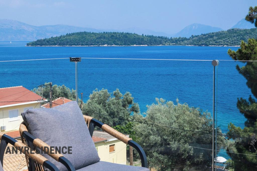 Terraced house in Lefkas, photo #2, listing #2534341