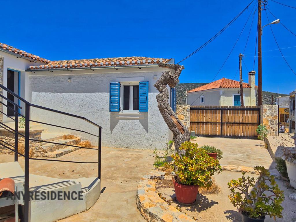Townhome in Ermioni, photo #2, listing #2471511
