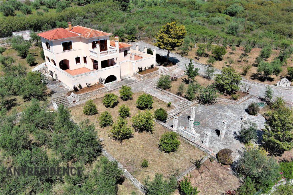 11 room villa in Peloponnese, photo #5, listing #2250582