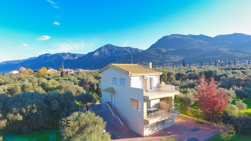 Villa in Peloponnese, photo #4, listing #2510107