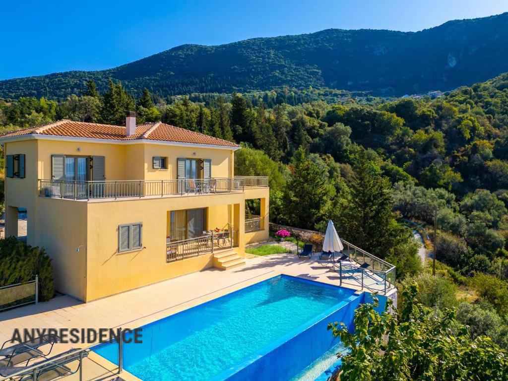 Villa in Lefkas, photo #1, listing #2523708