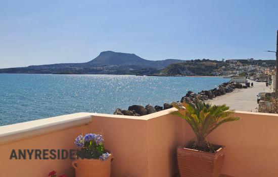 Townhome in Kalyves