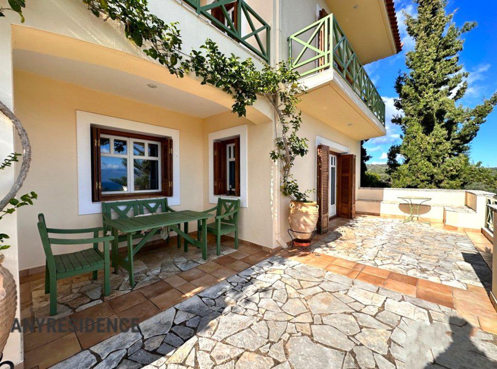 Villa in Peloponnese, photo #4, listing #2339687