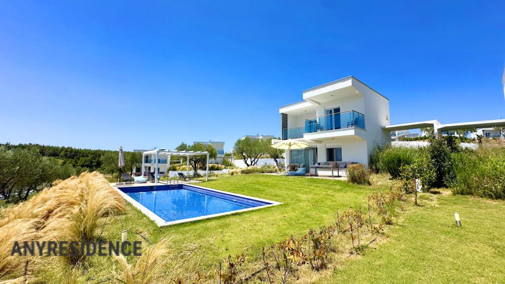 Villa in Sani, photo #2, listing #2386458