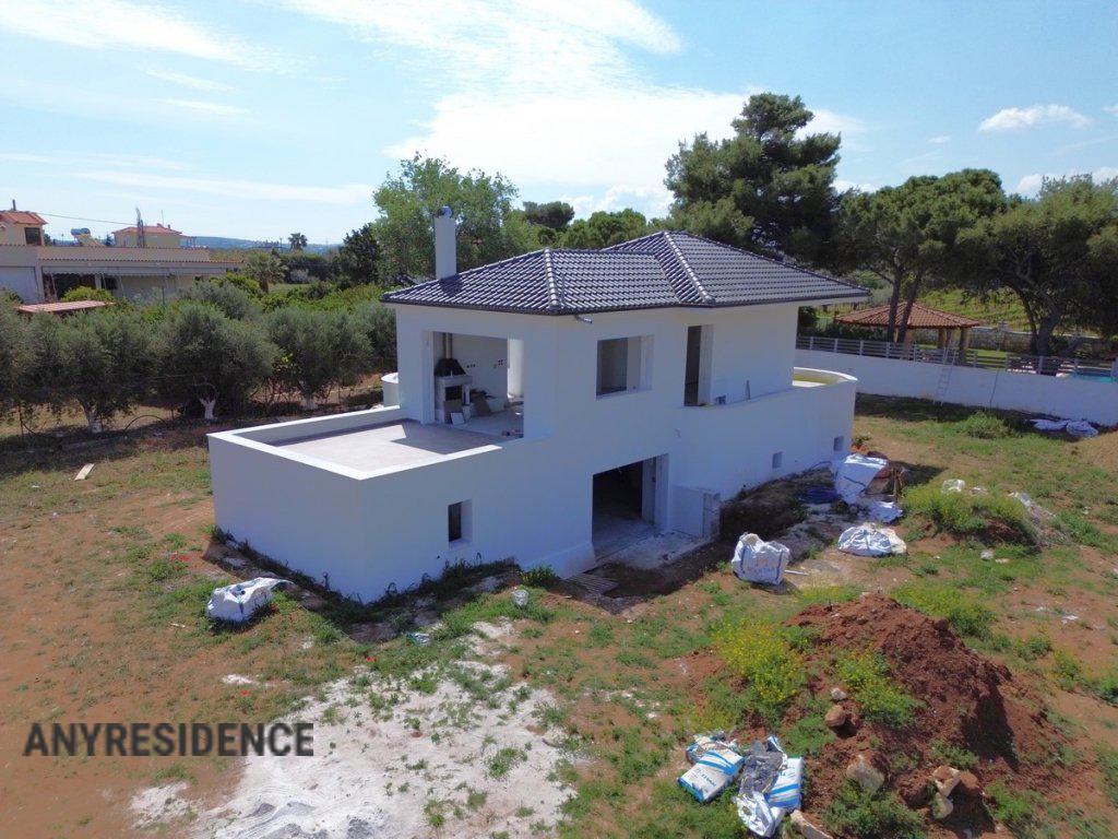 8 room villa in Agios Georgios, photo #2, listing #2260185