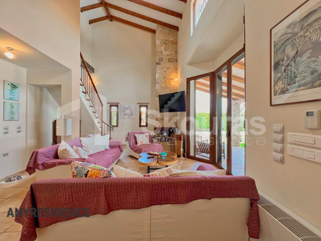 Villa in Peloponnese, photo #8, listing #2463328