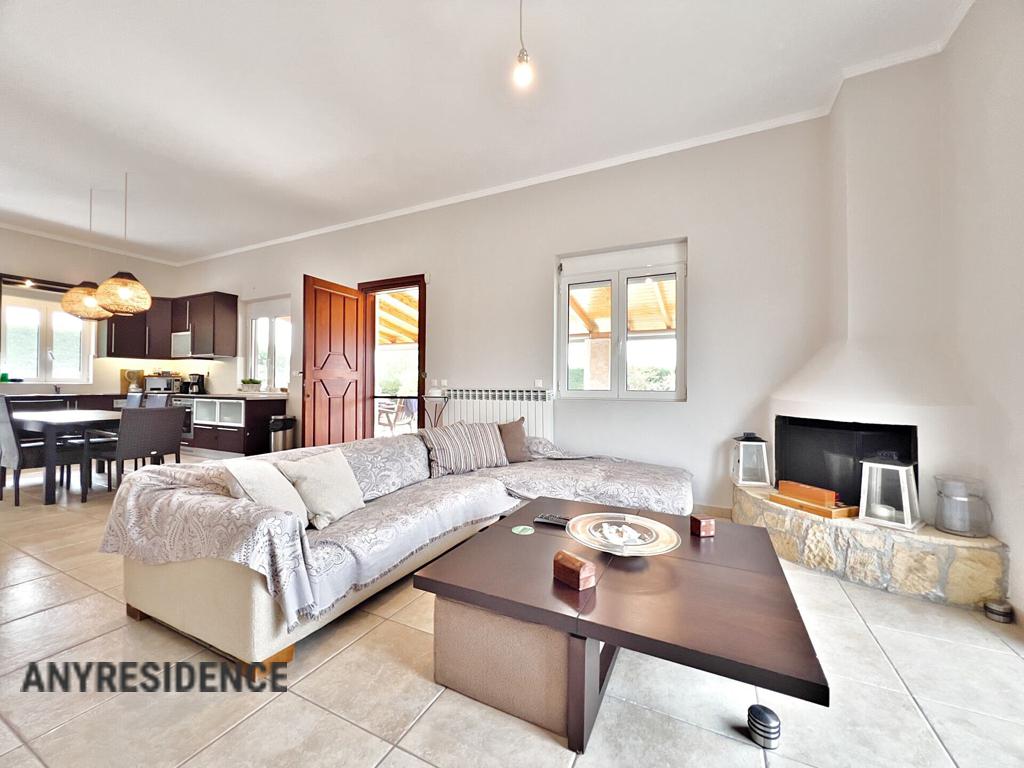 Townhome in Peloponnese, photo #9, listing #2454602