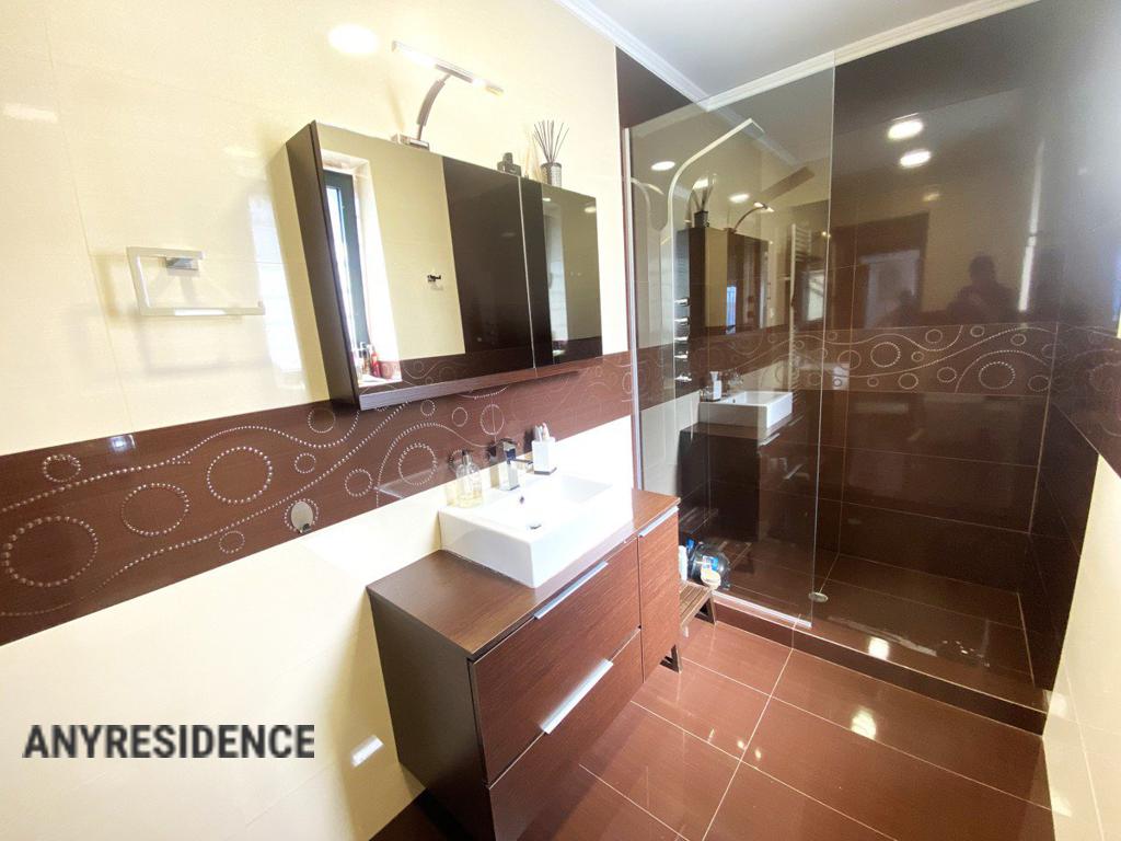 Townhome in Chania, photo #2, listing #2447070