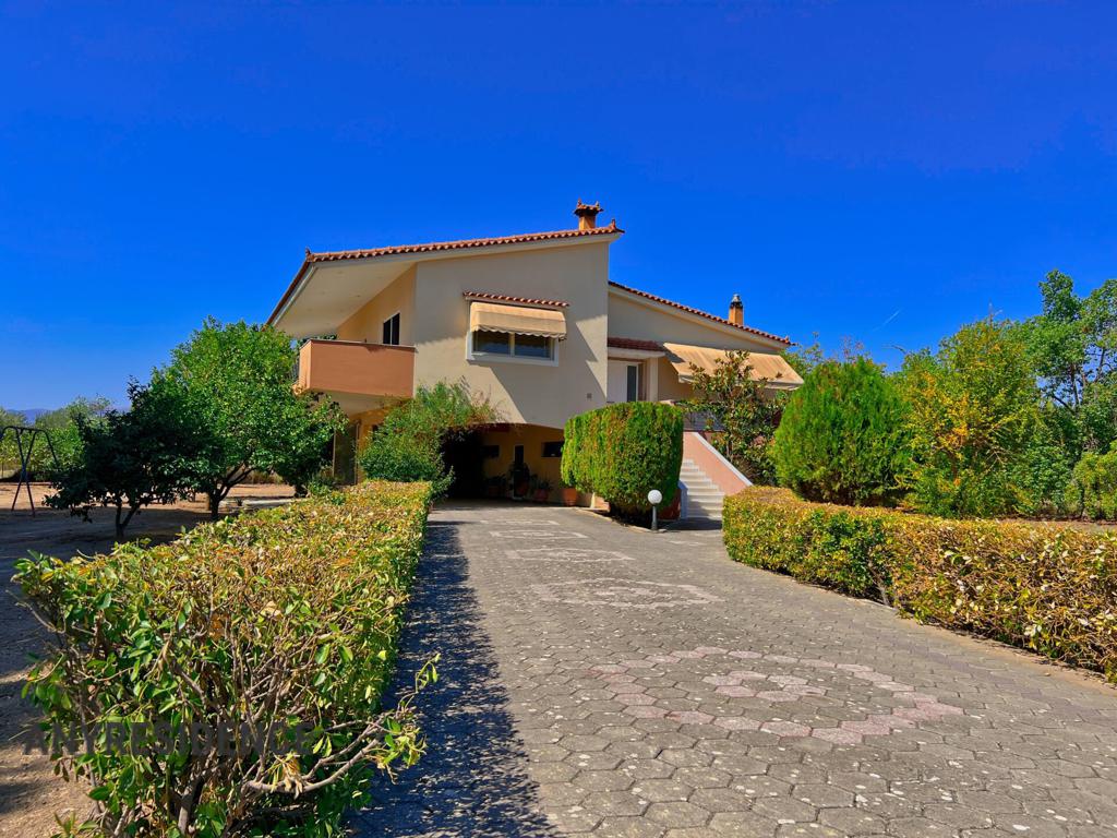 Townhome in Nafplio, photo #3, listing #2480644