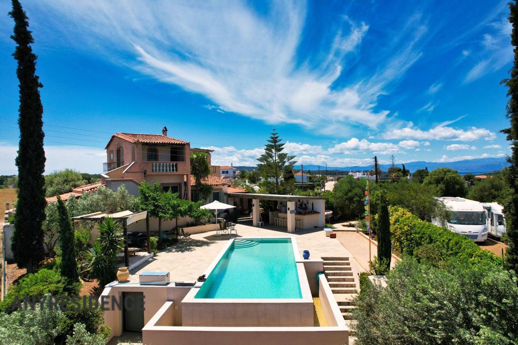 10 room villa in Porto Cheli, photo #1, listing #2458831