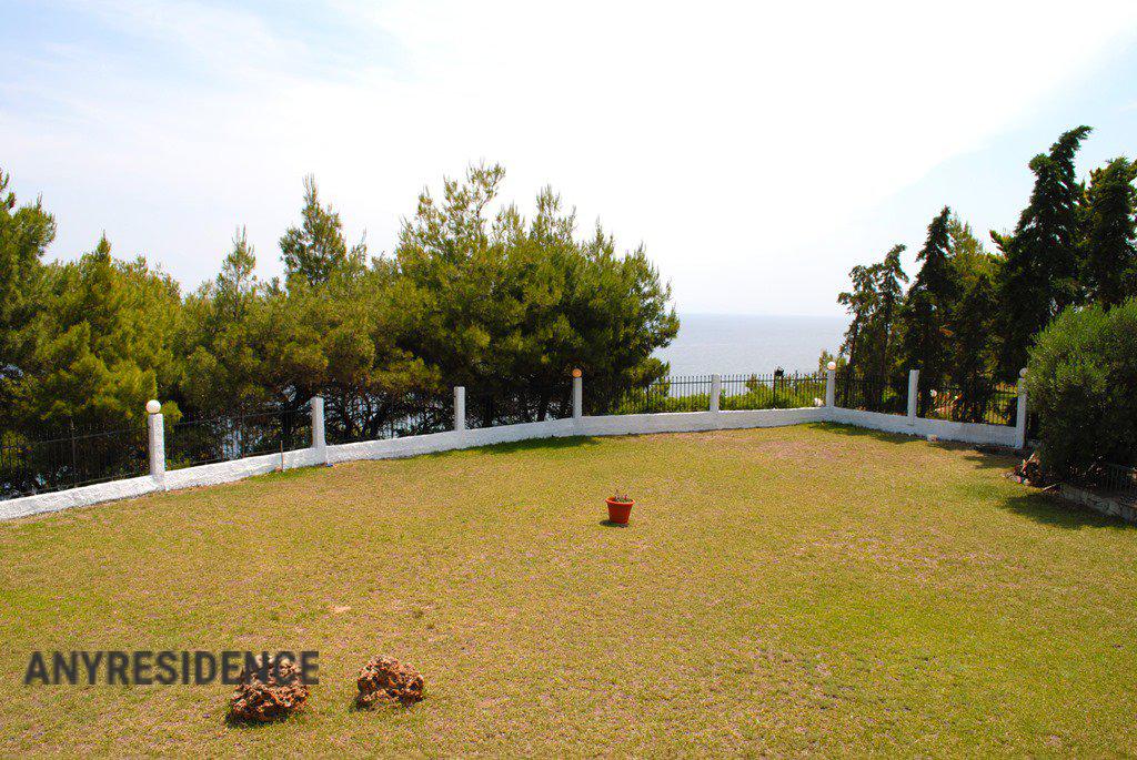 5 room villa in Nea Moudania, photo #2, listing #2171100