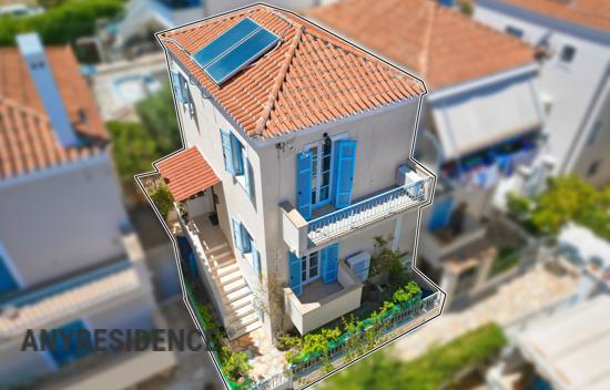 Townhome in Spetses
