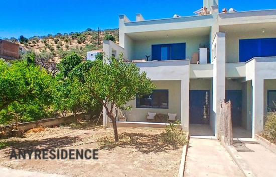 Terraced house in Peloponnese