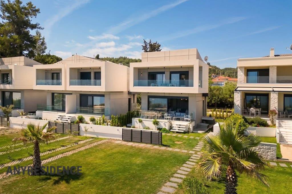 Villa in Polychrono, photo #3, listing #2389042