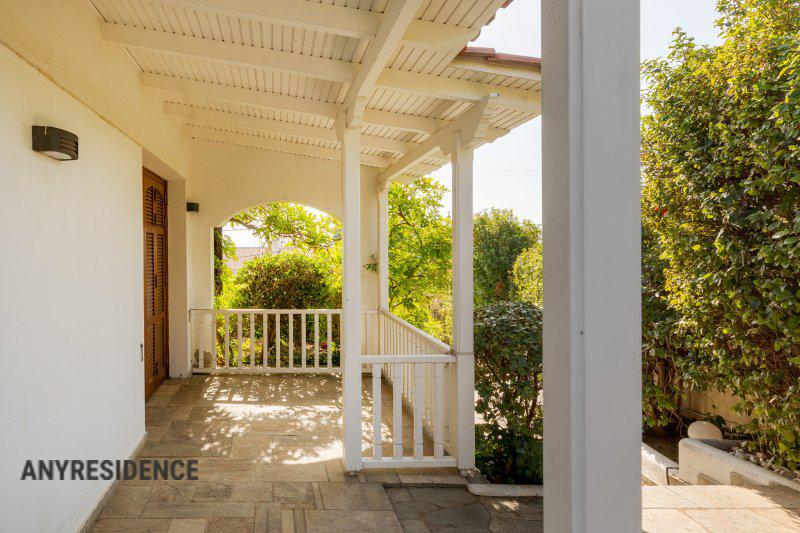 Townhome in Panorama, photo #10, listing #2328691