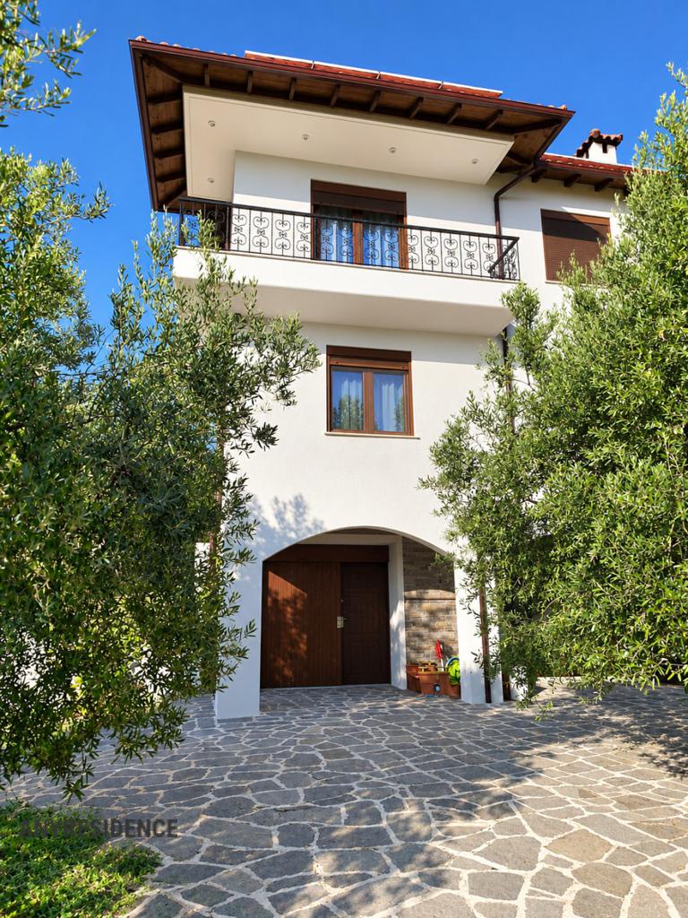 Villa in Nikiti, photo #3, listing #2549861