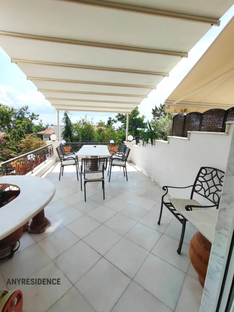 Villa in Panorama, photo #10, listing #2479745