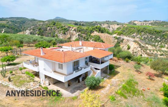 Villa in Peloponnese