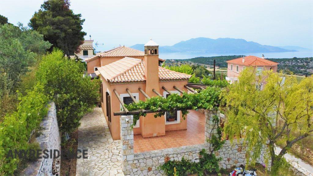 8 room villa in Poros, photo #3, listing #2269870