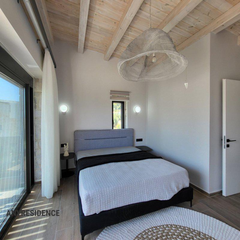 Townhome in Pefkochori, photo #6, listing #2332234