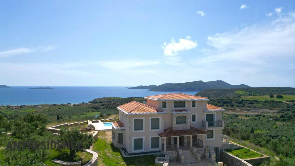 Villa in Peloponnese, photo #1, listing #2421054