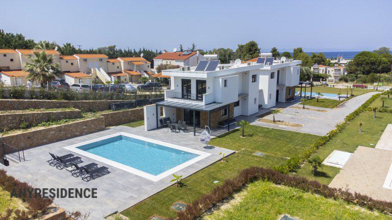 Villa in Pefkochori, photo #3, listing #2373213