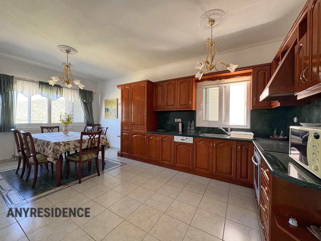 8 room townhome in Ermioni, photo #5, listing #2538230