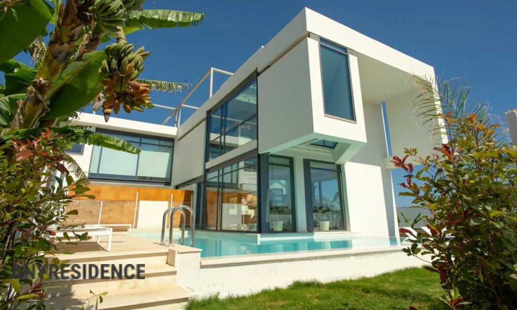 Villa in Attica, photo #1, listing #2532582