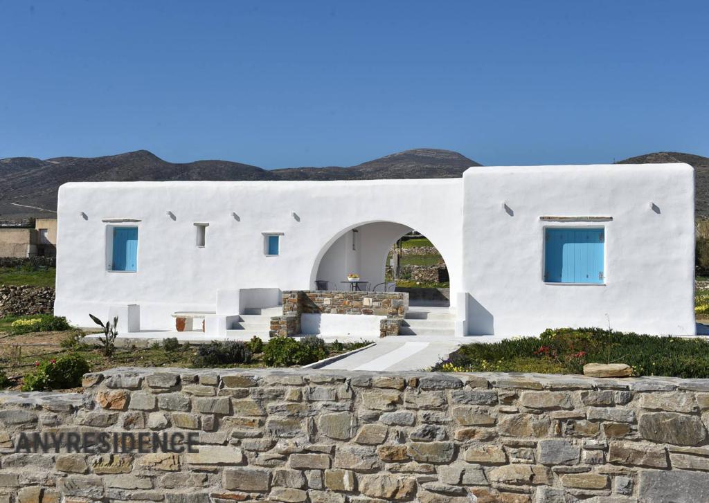 3 room villa in Paros, photo #2, listing #2387028