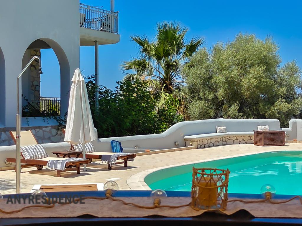 Villa in Lefkas, photo #4, listing #2542126