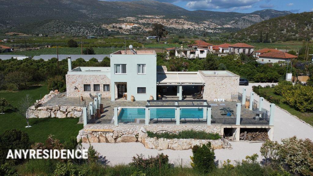 Villa in Peloponnese, photo #1, listing #2259072