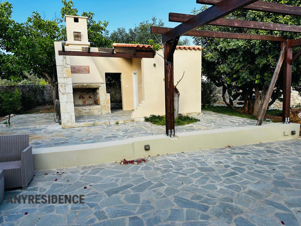 Villa in Chania, photo #2, listing #2265309