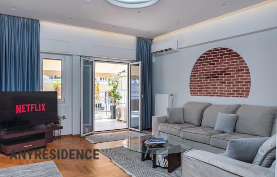 5 room apartment in Koukaki