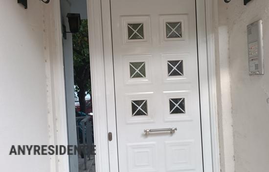 3 room apartment in Piraeus