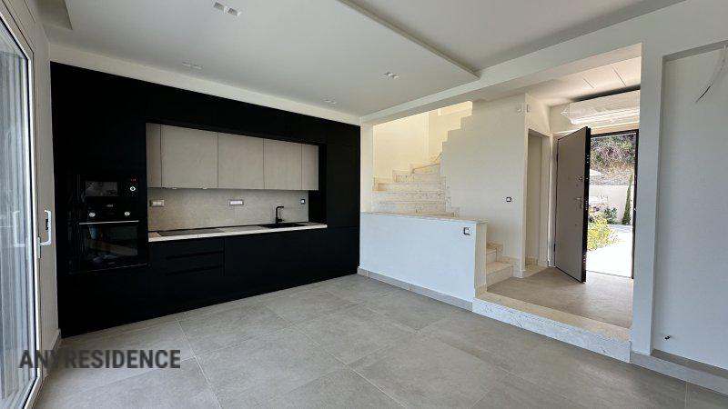 Villa in Pefkochori, photo #8, listing #2341671