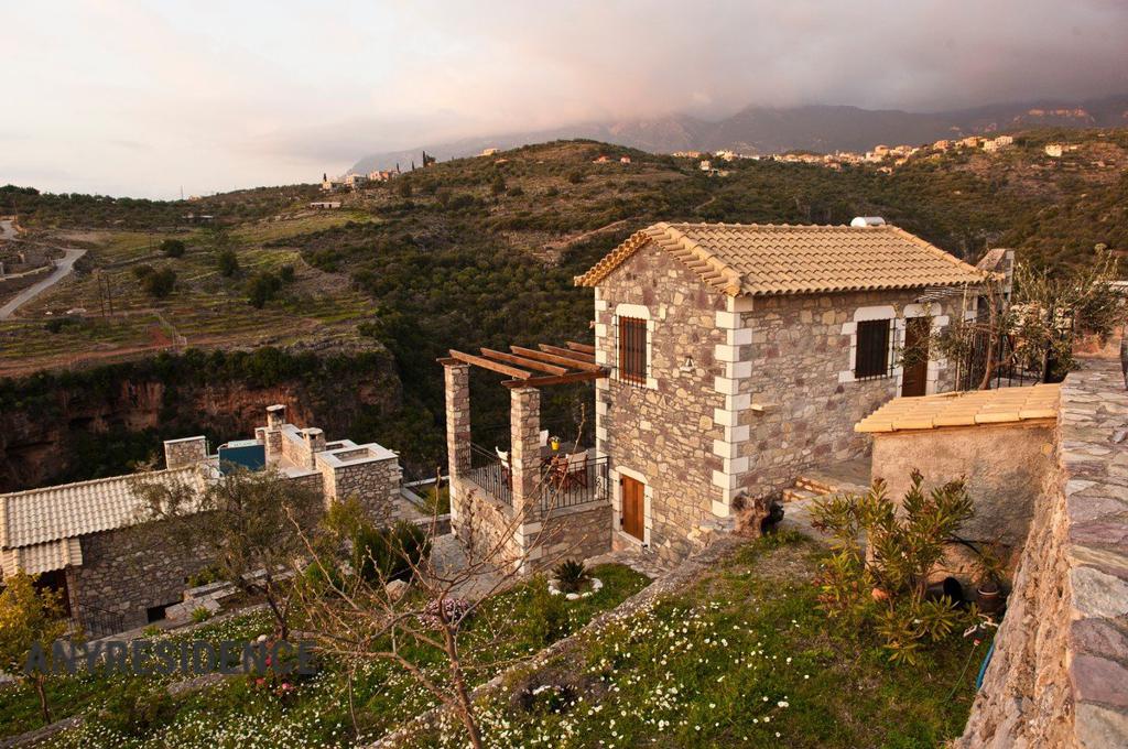 5 room villa in Peloponnese, photo #3, listing #2347538