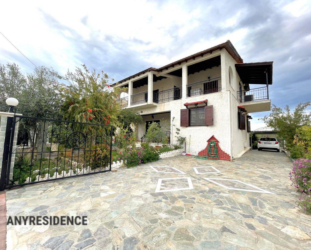 8 room villa in Peloponnese, photo #2, listing #2259917