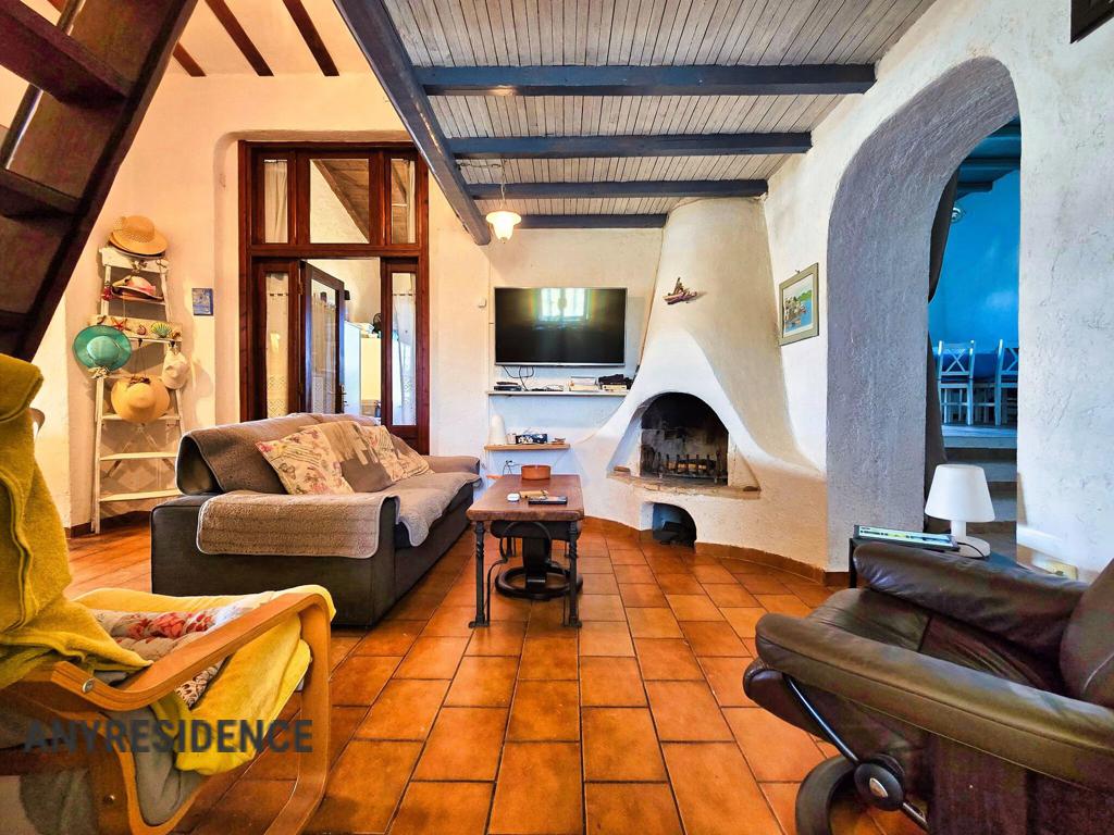 10 room villa in Porto Cheli, photo #8, listing #2458831