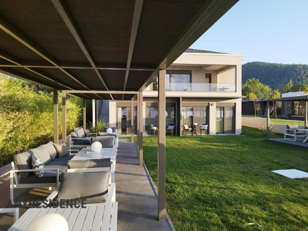 Villa in Vourvourou, photo #2, listing #2373876