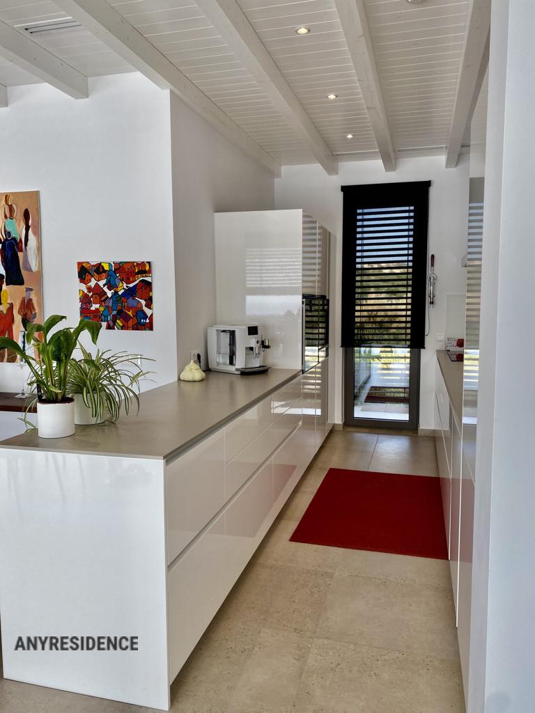 Townhome in Heraklion, photo #9, listing #2458107