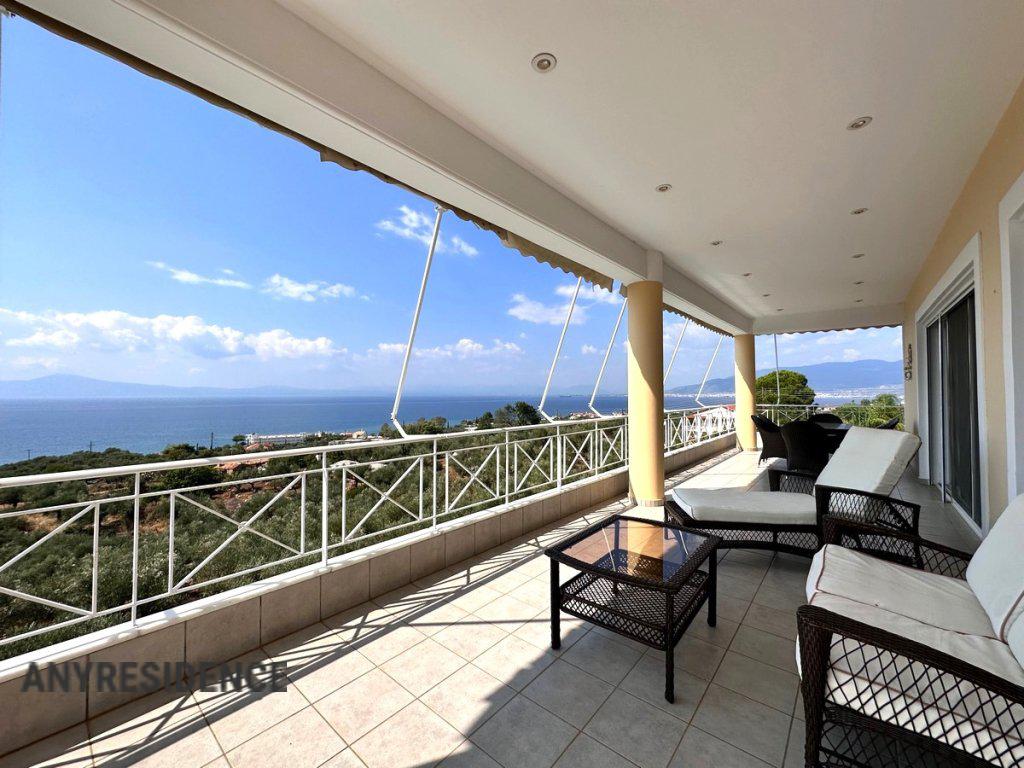 Apartment in Kalamata, photo #2, listing #2313324