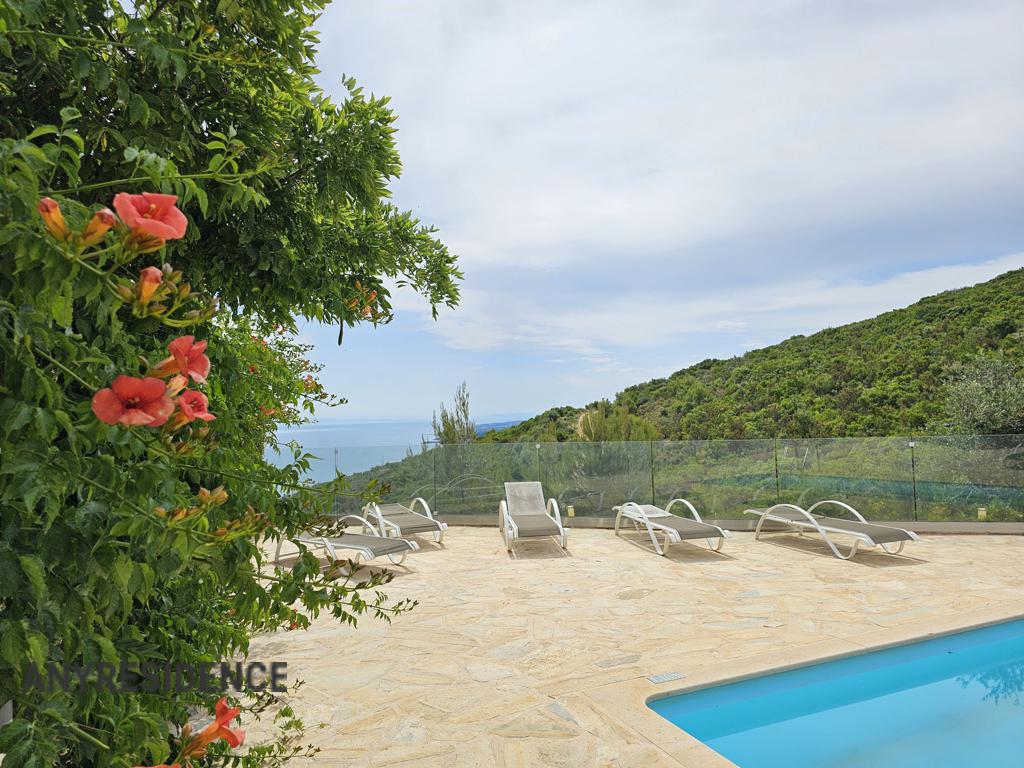 Villa in Zakinthos, photo #3, listing #2377912