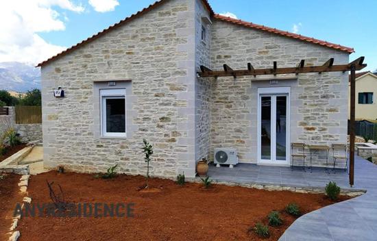4 room villa in Chania