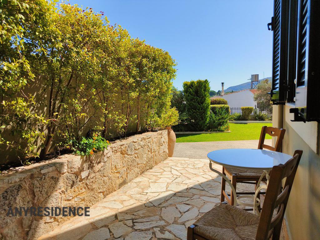 Townhome in Varipetro, photo #7, listing #2387380