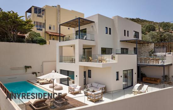 8 room villa in Crete