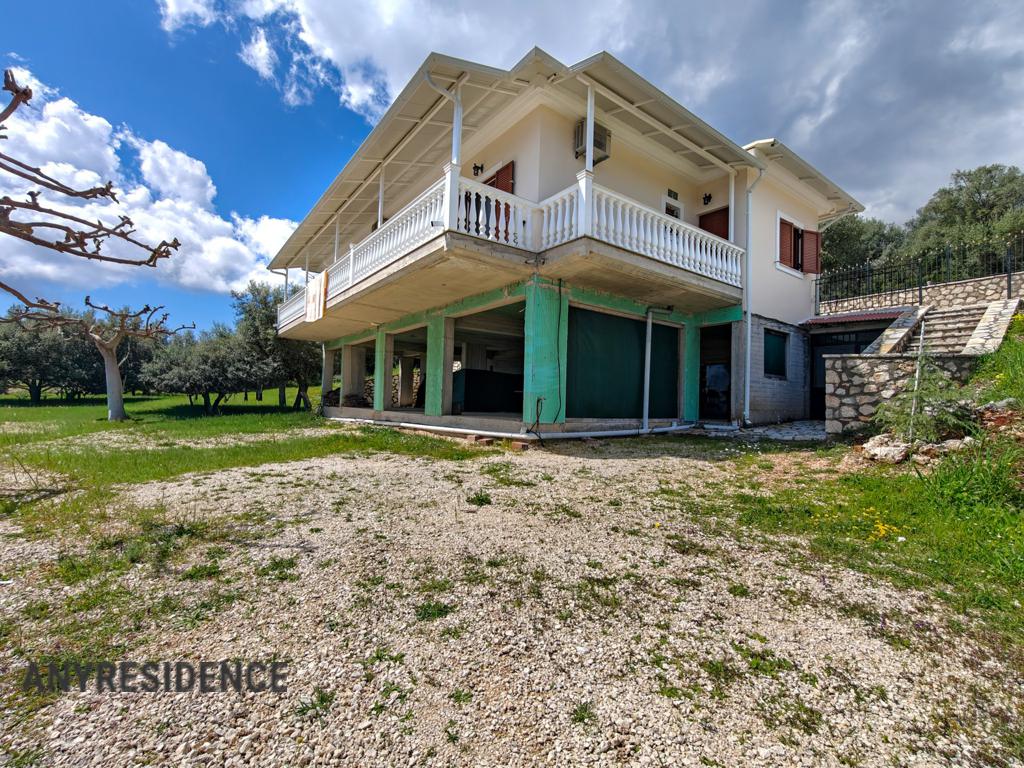 Townhome in Lefkas, photo #6, listing #2534343