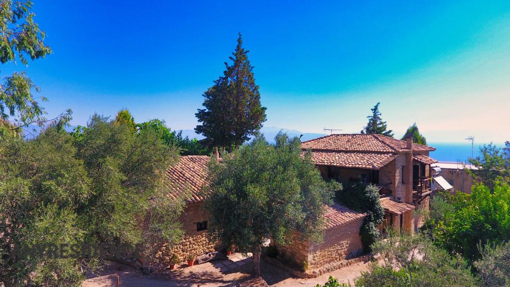 Townhome in Peloponnese, photo #3, listing #2467959