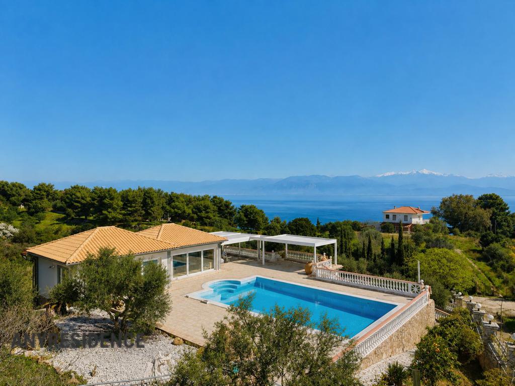 Villa in Peloponnese, photo #1, listing #2545586