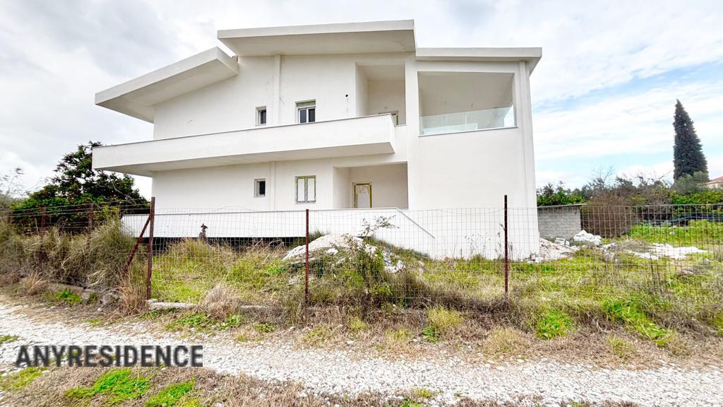 Townhome in Peloponnese, photo #2, listing #2519186