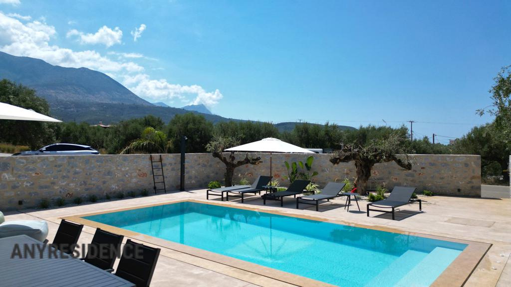 Townhome in Messenia, photo #7, listing #2494703